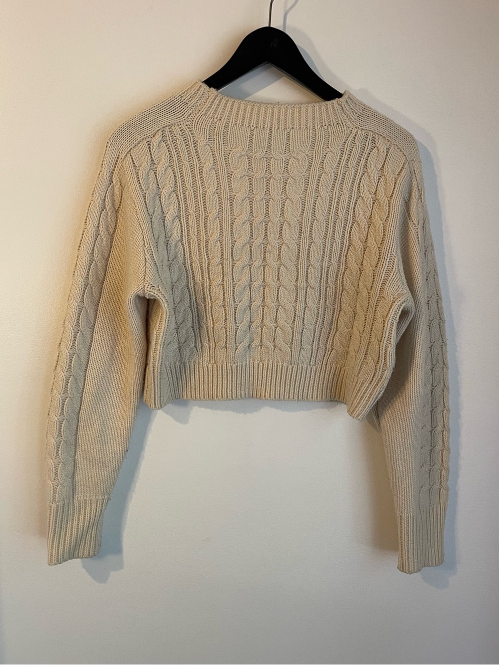 Hello Heart Cream Cable Knit Cropped Sweater S M
